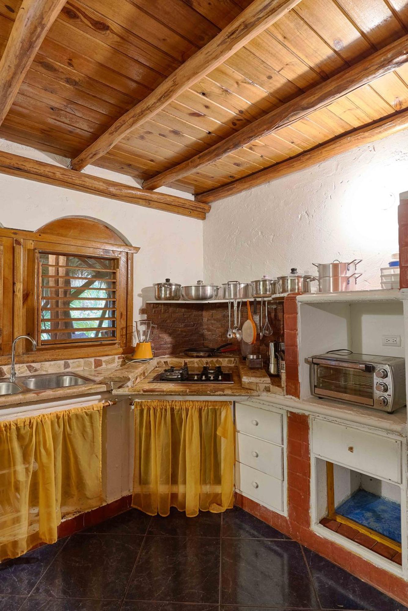 Chalet Tropical Hotel & Restaurant-Pizzeria Las Galeras Ngoại thất bức ảnh