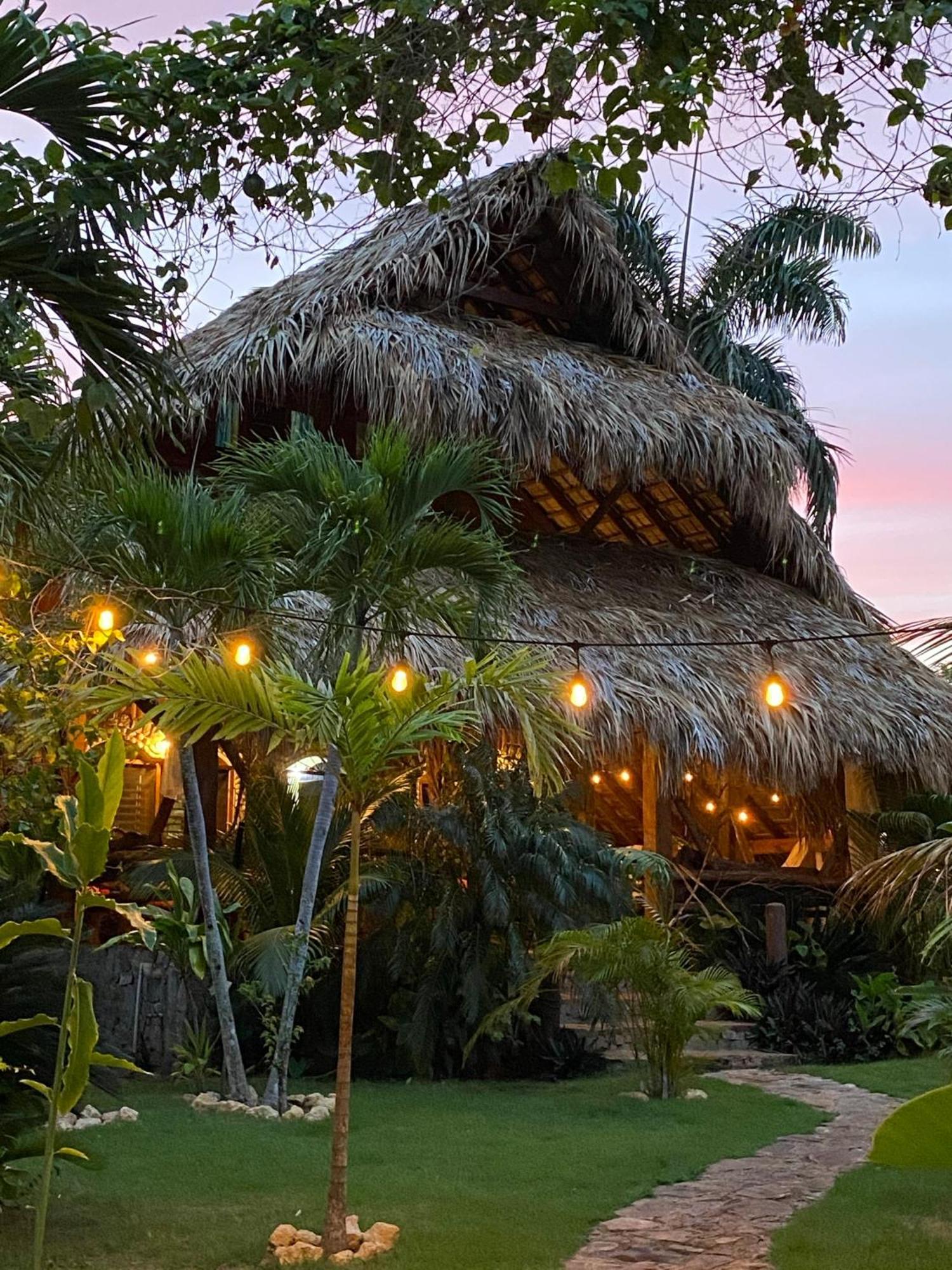 Chalet Tropical Hotel & Restaurant-Pizzeria Las Galeras Ngoại thất bức ảnh