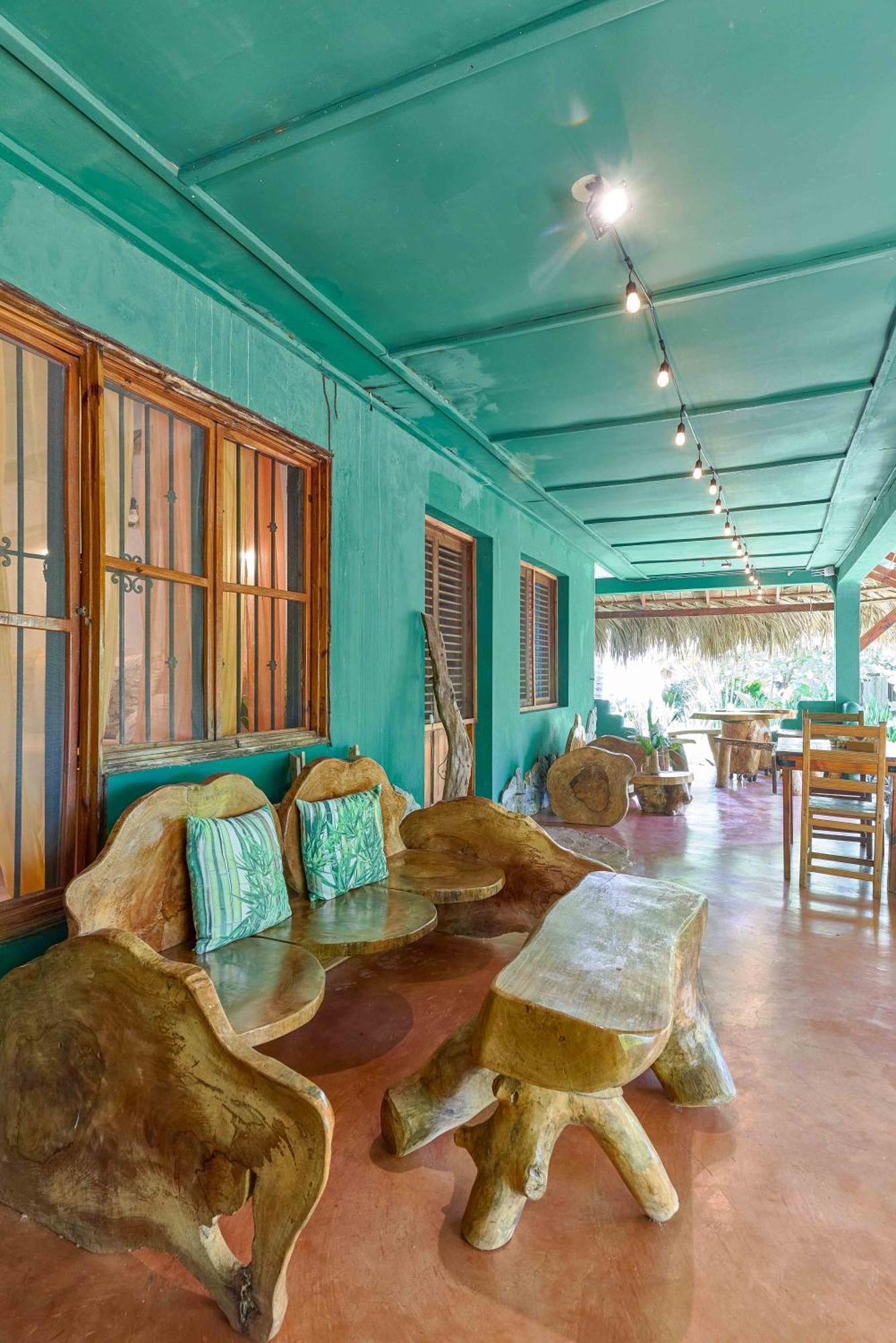 Chalet Tropical Hotel & Restaurant-Pizzeria Las Galeras Ngoại thất bức ảnh